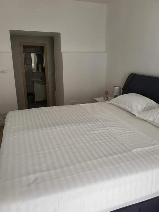 Appartamento Aldi 3 Pola Esterno foto